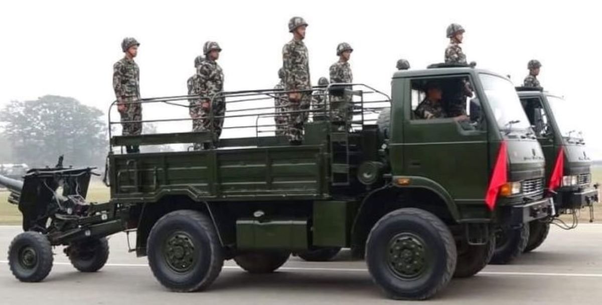 चिफसाव ! सेनाका सवारी चालकप्रति काखा र पाखा व्यवहार किन ? 